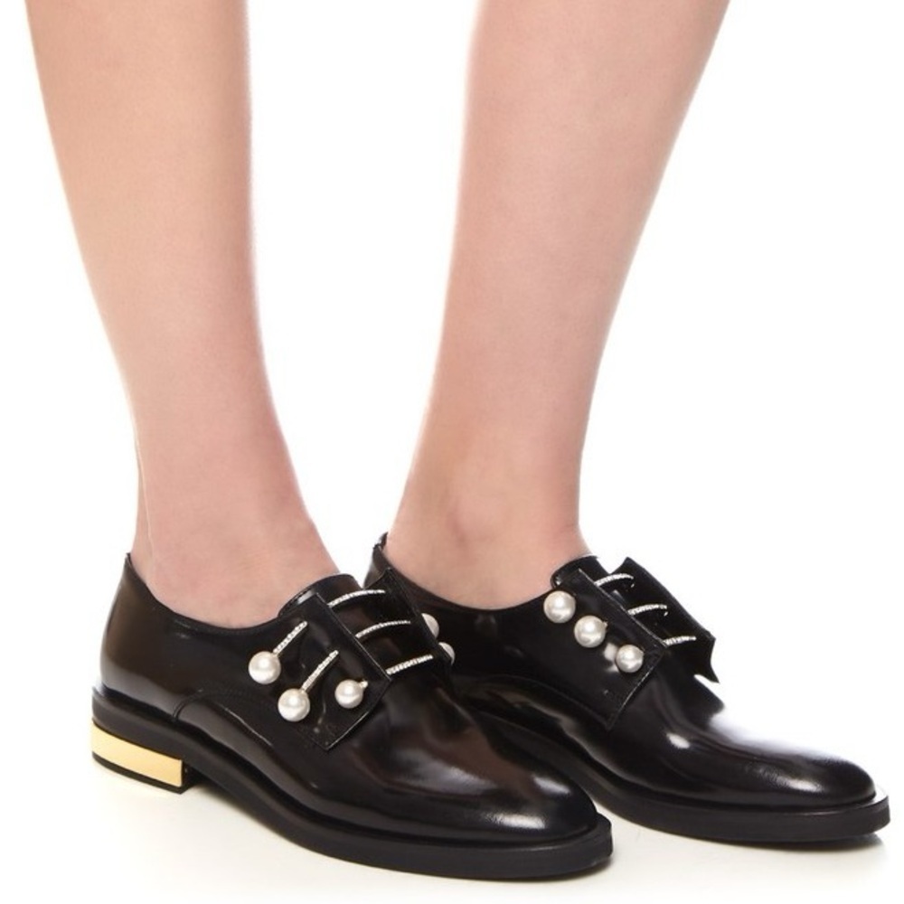 Coliac Fernanda Women’s Pearl-Embellished Black Slip-On Derby Shoes Size 36.5 EU